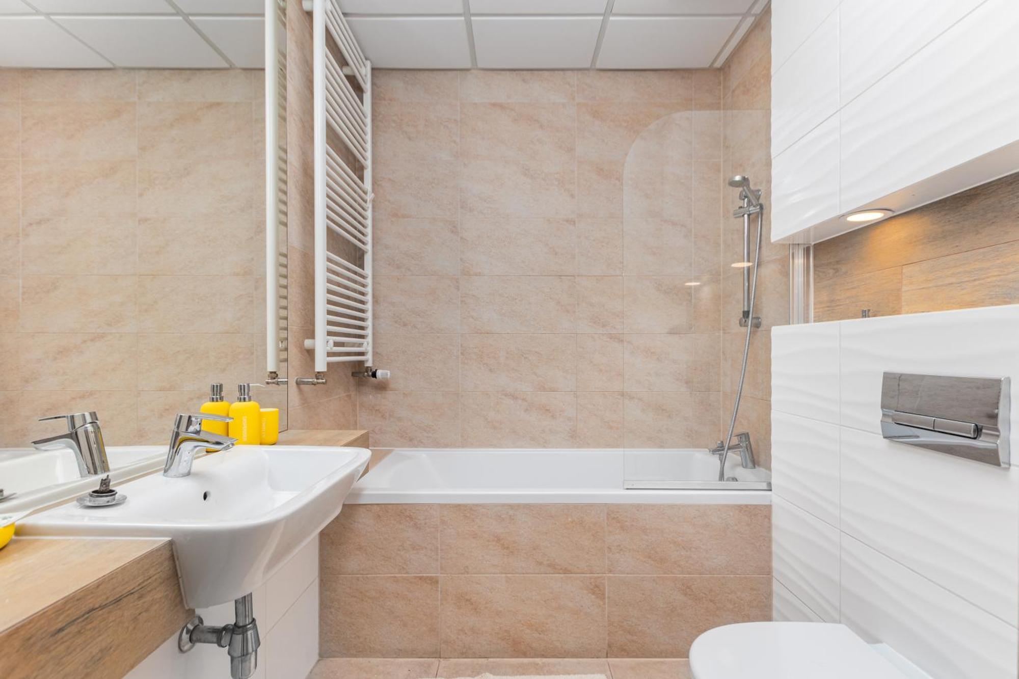 Kasprzaka 31 By Homeprime Apartament *